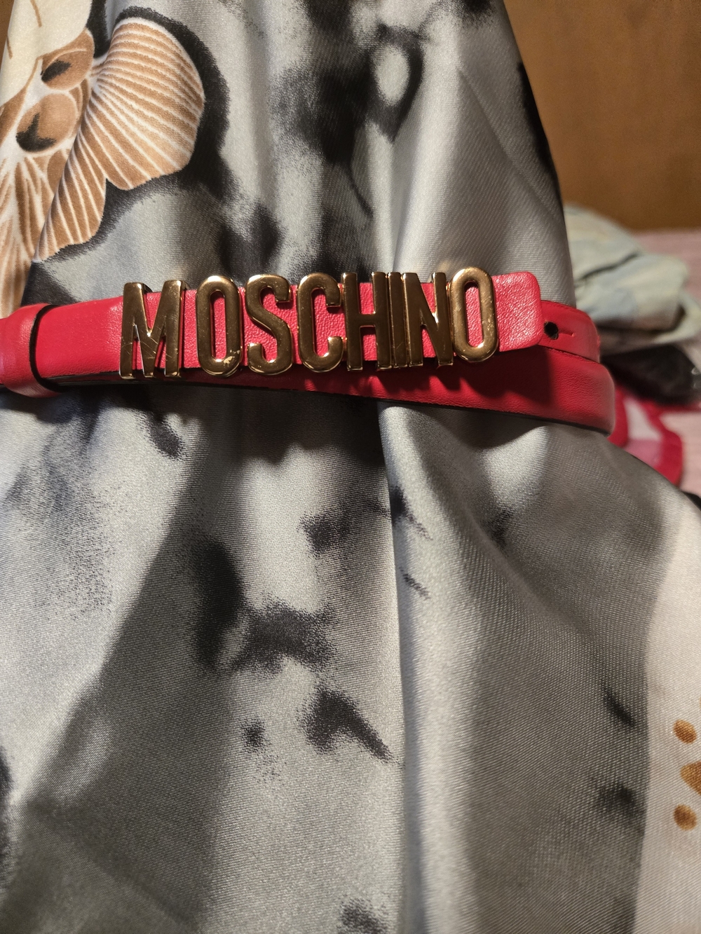 MOSCHINO Red Logo Leather Belt – Women
